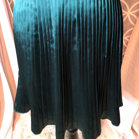 Guess emerald keyhole cocktail dress - Picture 6 of 9